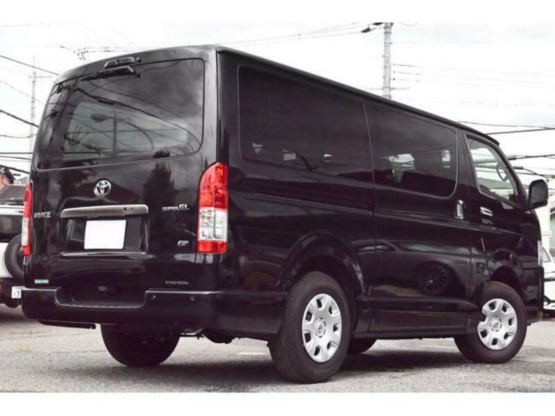 HIACE VAN