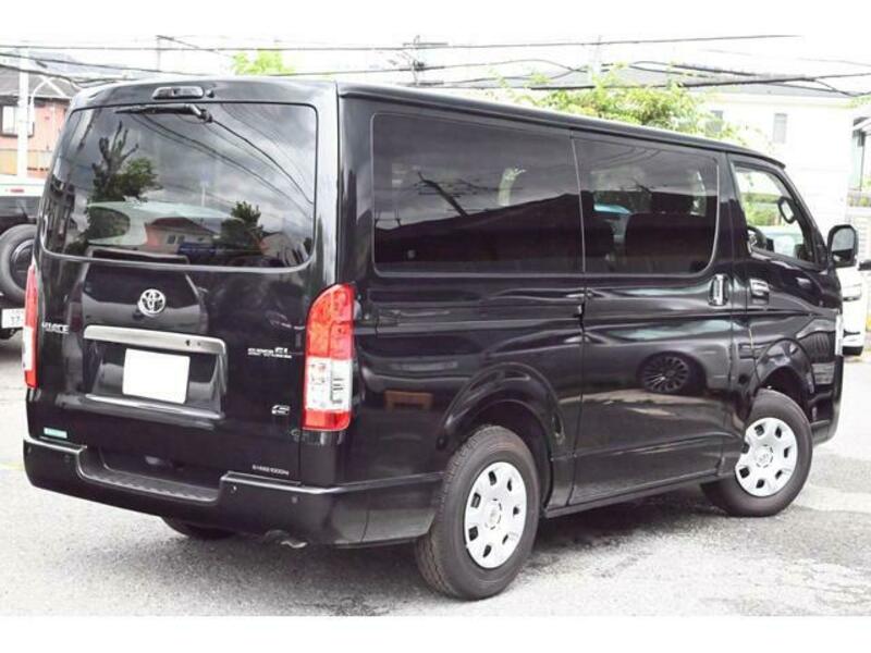 HIACE VAN