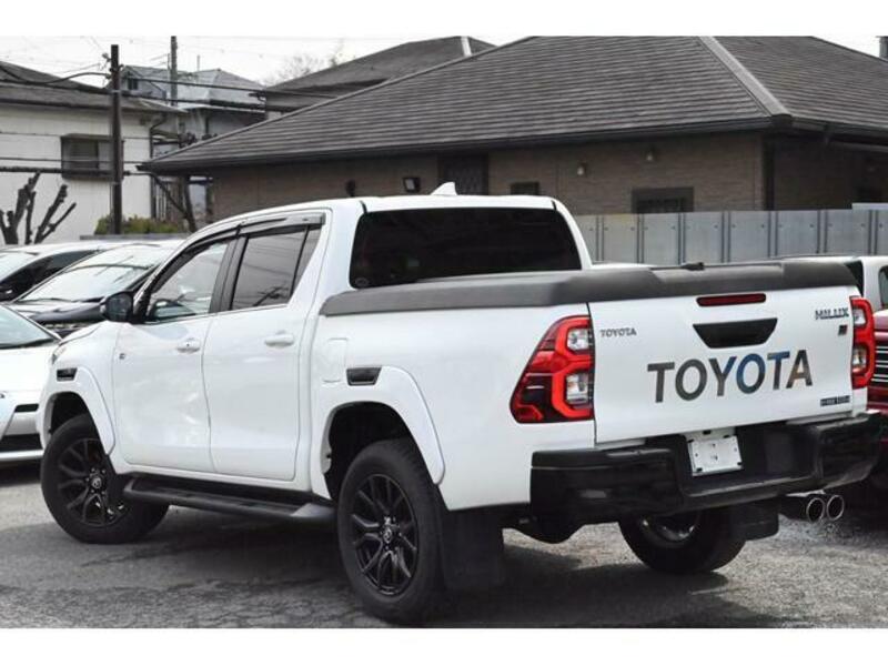 HILUX