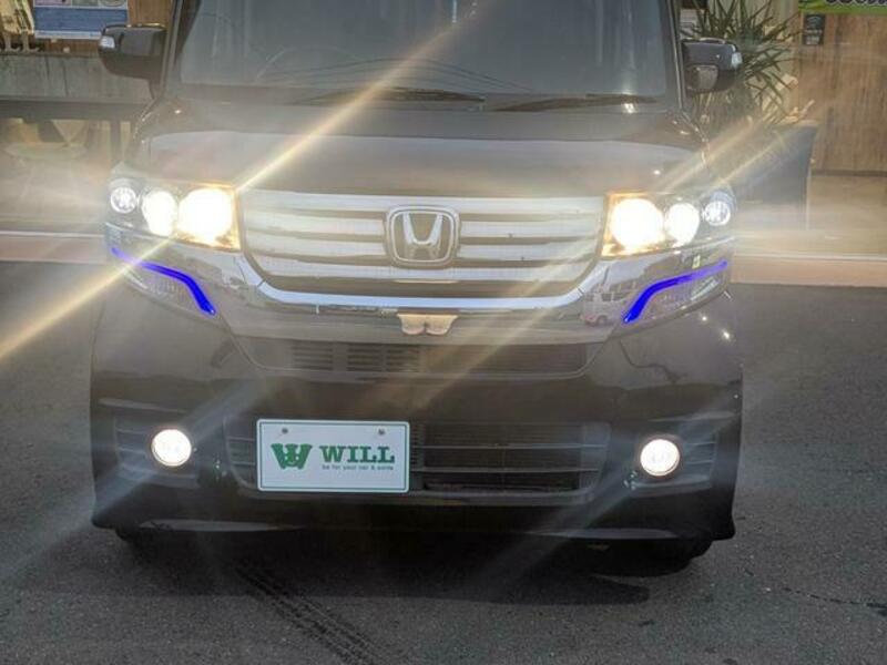 N BOX CUSTOM