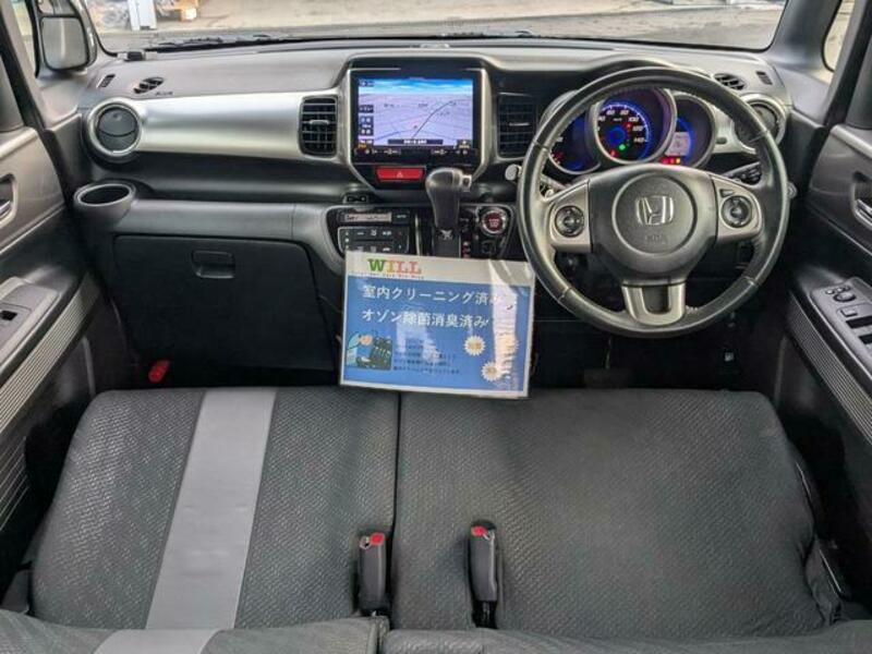 N BOX SLASH