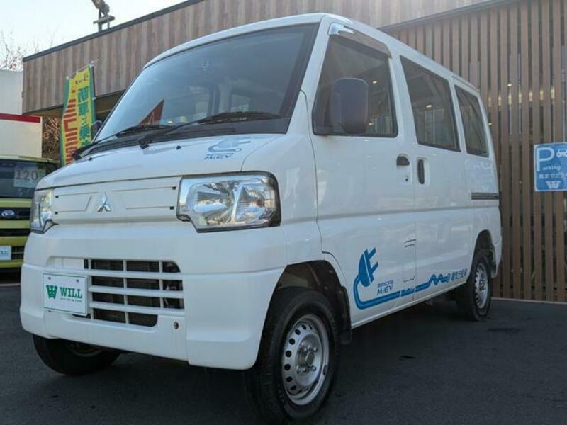 MINICAB MIEV