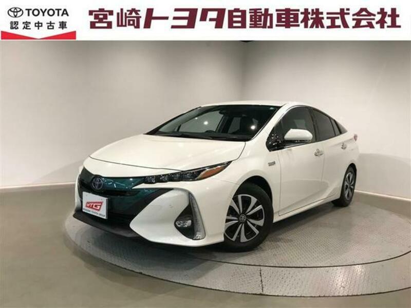 TOYOTA PRIUS PHV