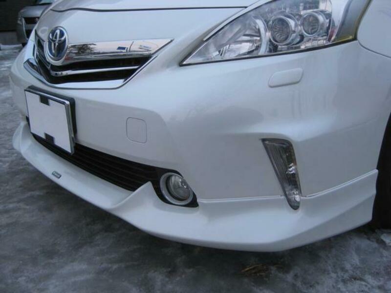 PRIUS ALPHA