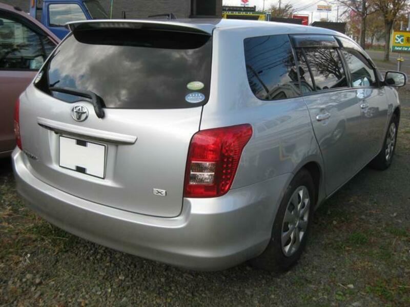 COROLLA FIELDER