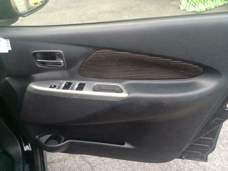 EK CUSTOM