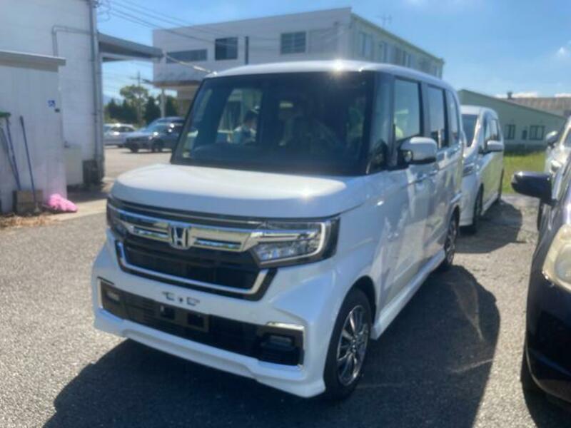N BOX CUSTOM