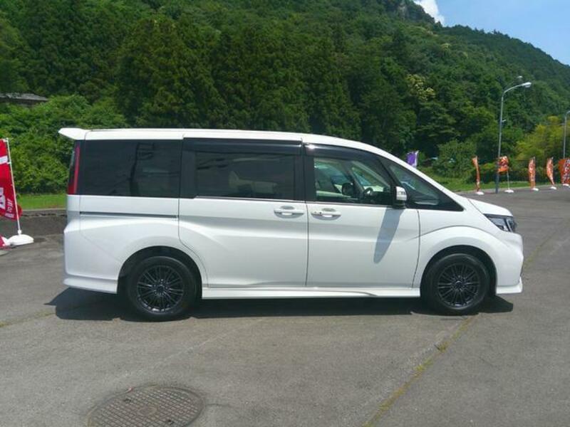 STEPWAGON SPADA