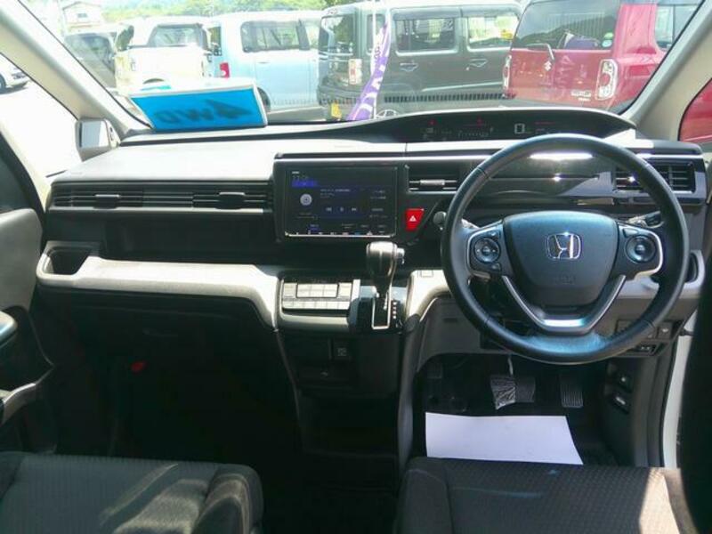 STEPWAGON SPADA