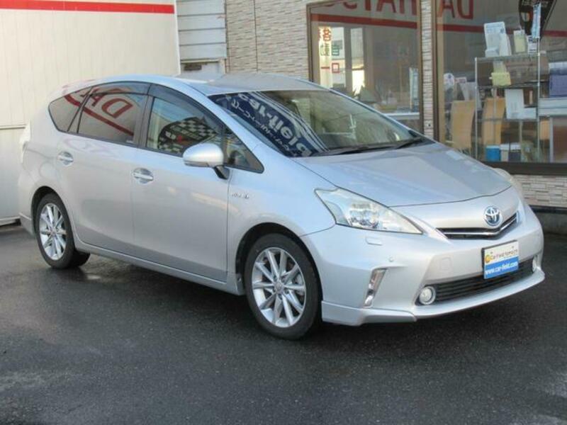 PRIUS ALPHA