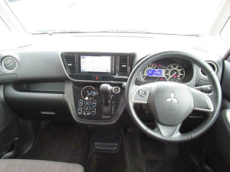 EK SPACE CUSTOM