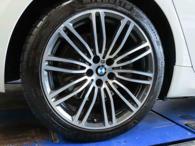 5 SERIES