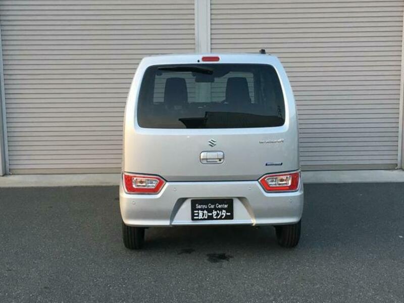 WAGON R