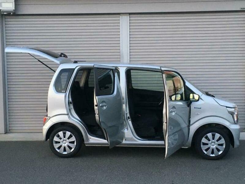 WAGON R