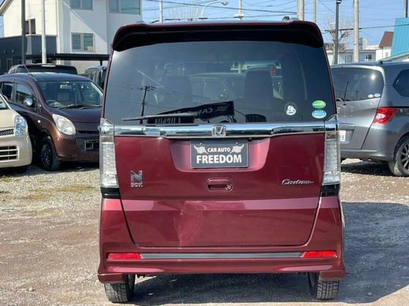 N BOX CUSTOM