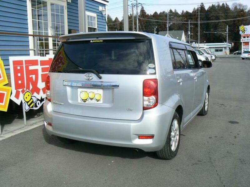 COROLLA RUMION