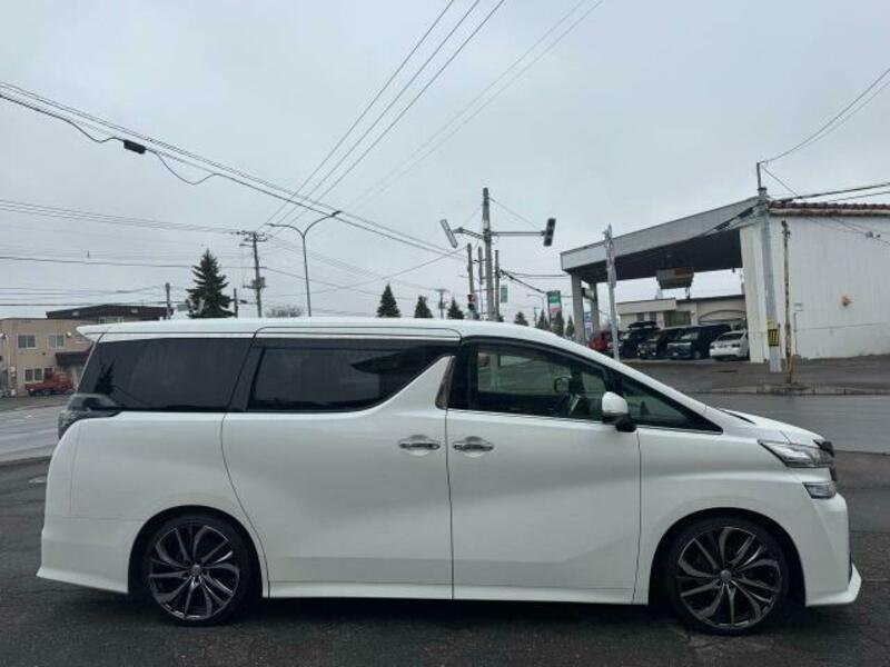 VELLFIRE