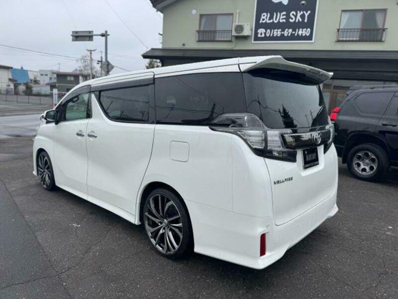 VELLFIRE