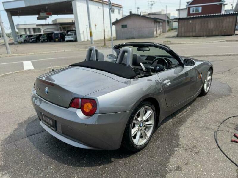 Z4