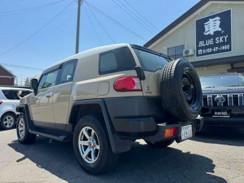 FJ CRUISER