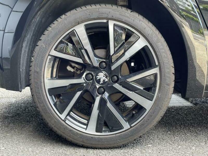 208