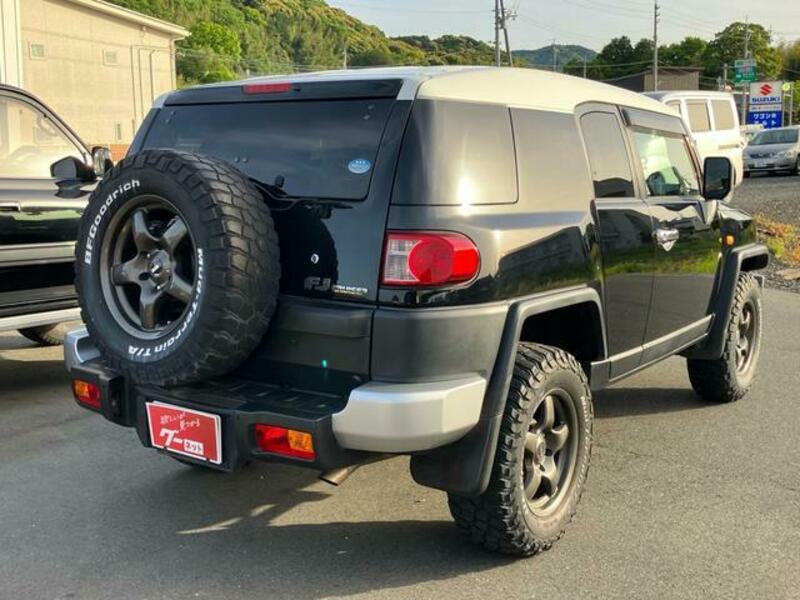 FJ CRUISER