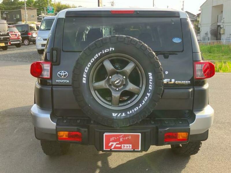 FJ CRUISER