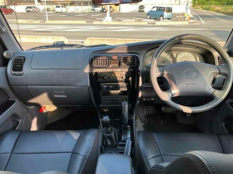 HILUX SURF