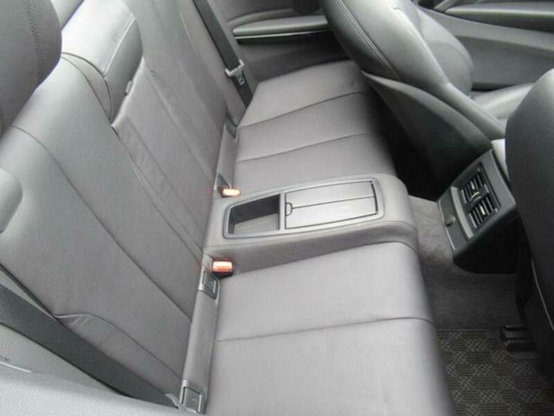 4 SERIES
