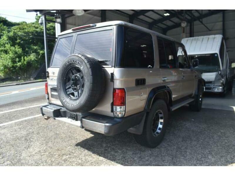 LAND CRUISER PRADO