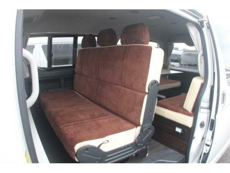 HIACE WAGON