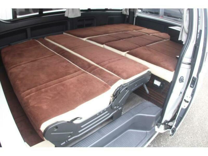 HIACE WAGON