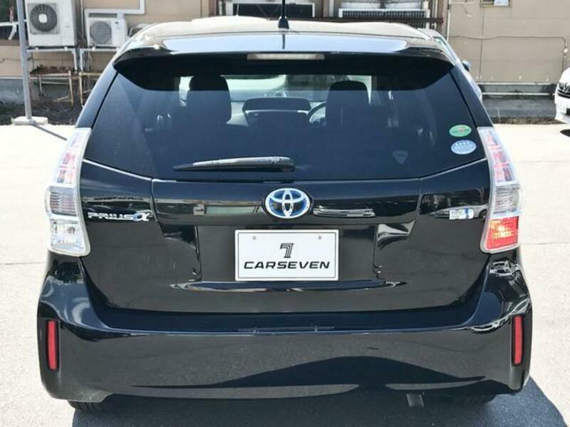 PRIUS ALPHA