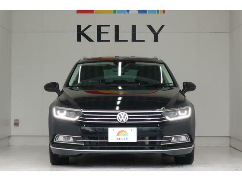 PASSAT VARIANT