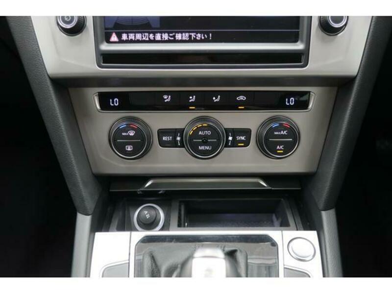 PASSAT VARIANT