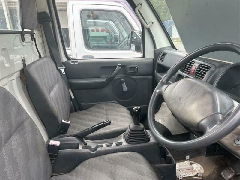 CARRY TRUCK