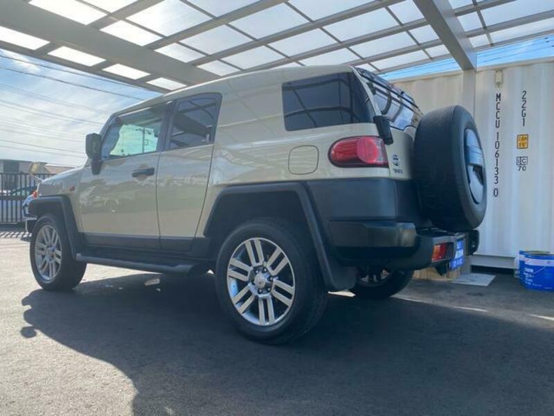 FJ CRUISER