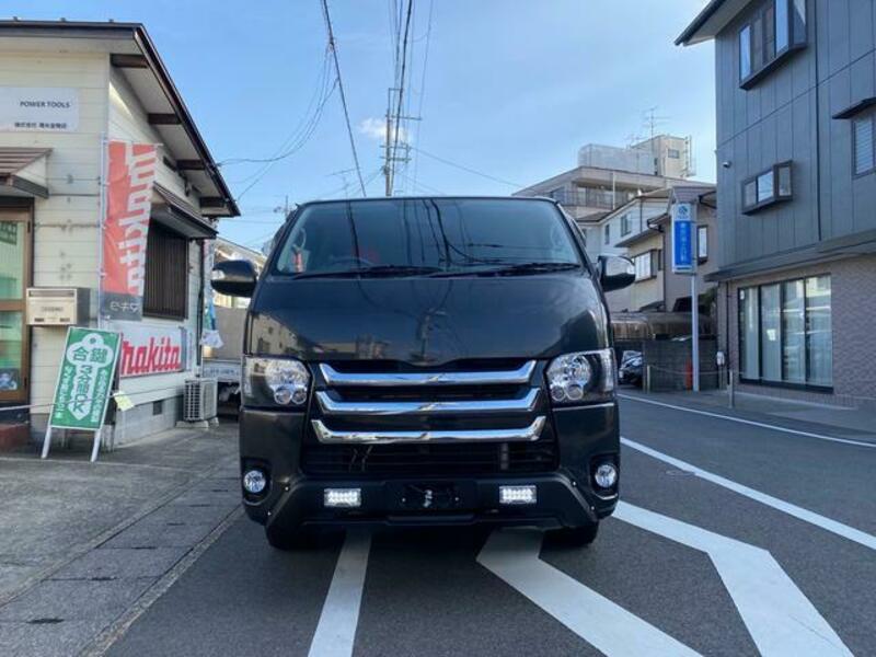 HIACE VAN