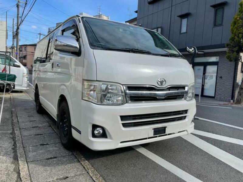 HIACE VAN