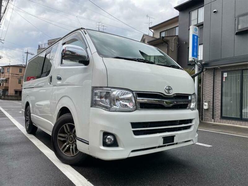 HIACE VAN