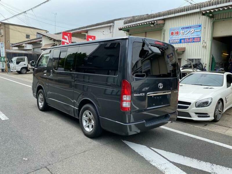 HIACE VAN
