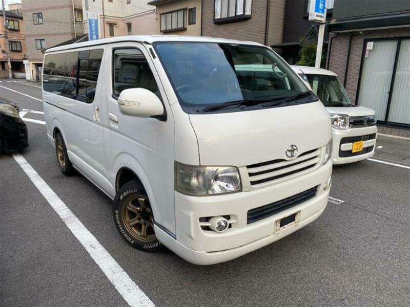HIACE VAN