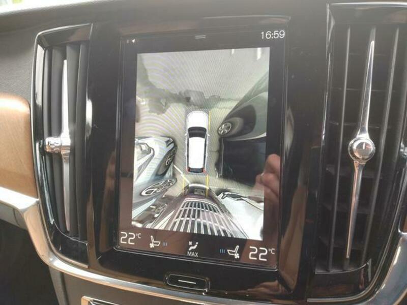 V90