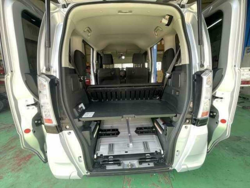 N BOX PLUS