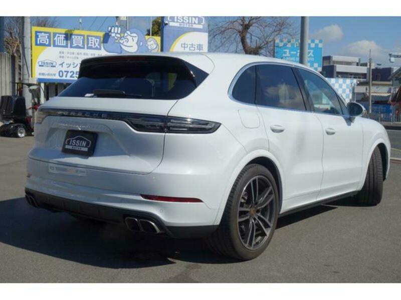 CAYENNE