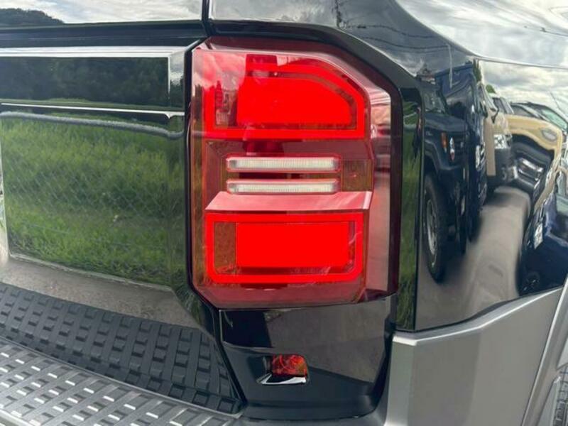 LAND CRUISER 250