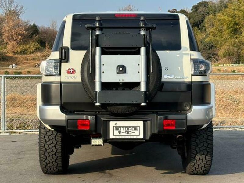 FJ CRUISER