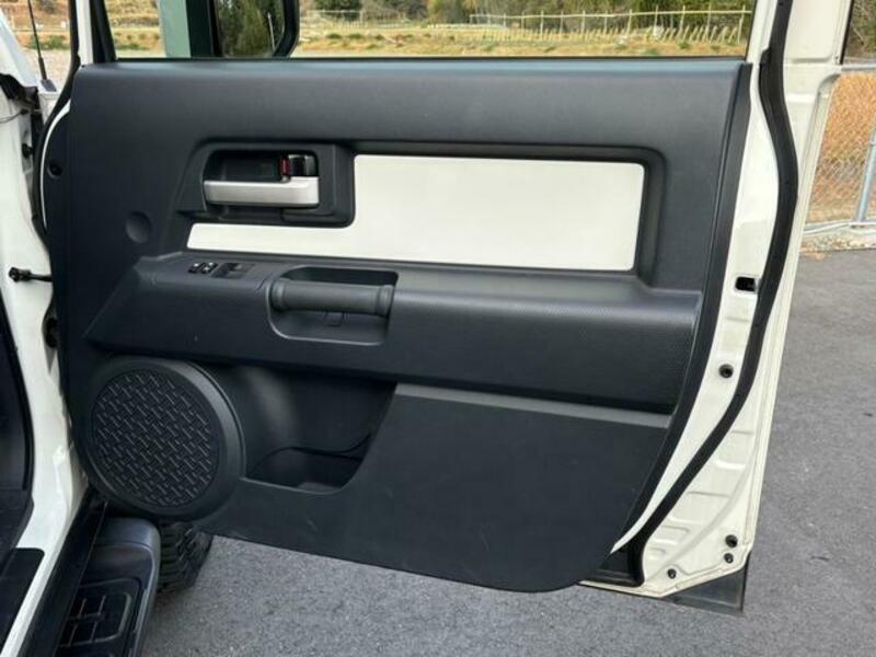 FJ CRUISER