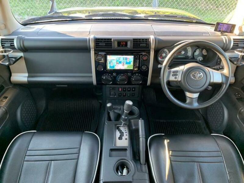 FJ CRUISER