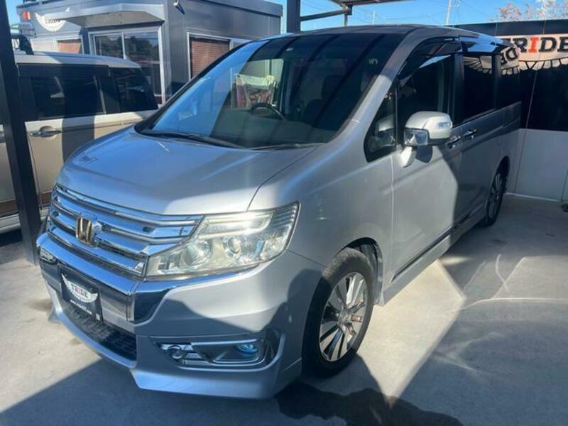 HONDA STEPWAGON SPADA